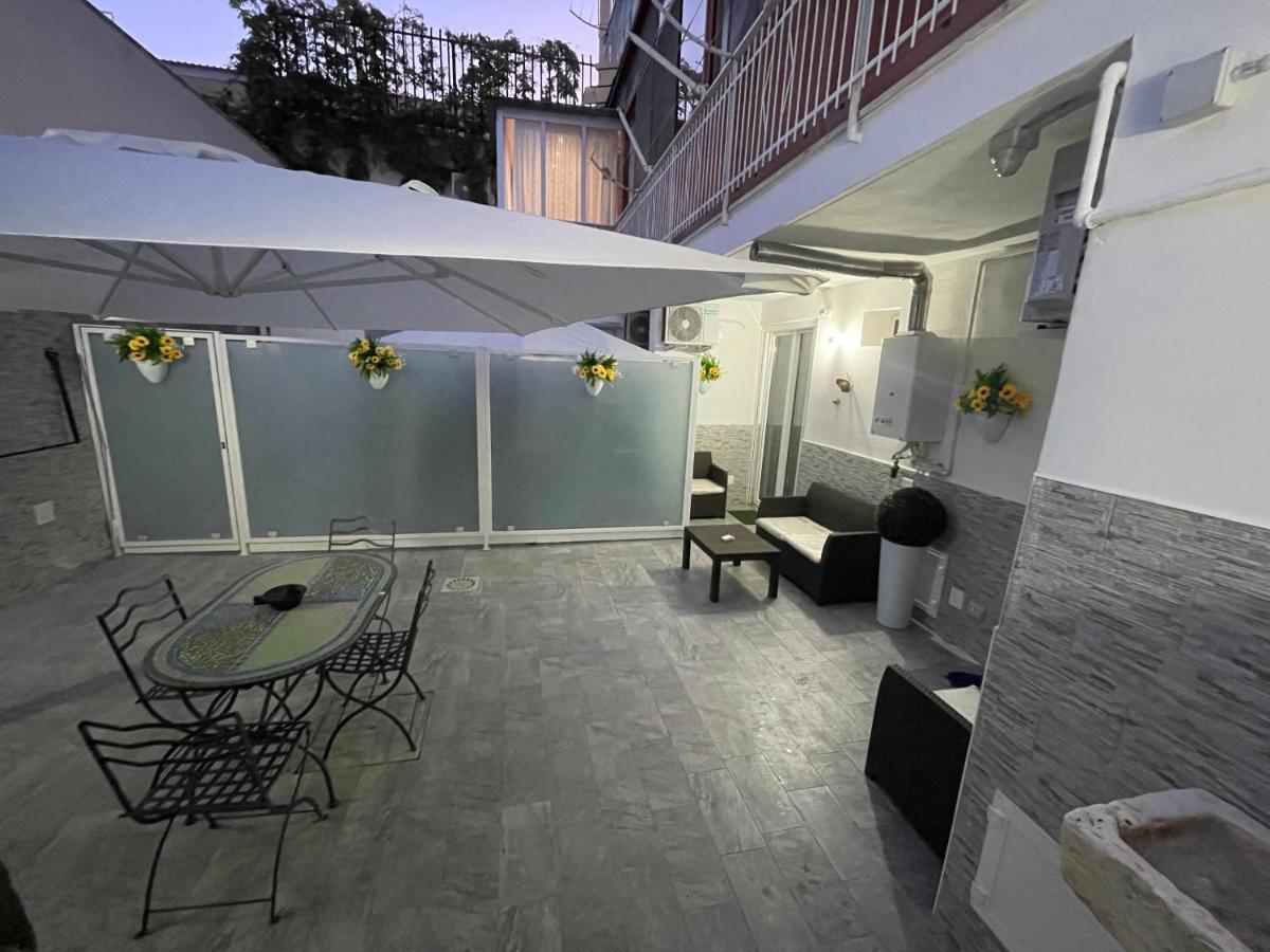 Bed and Breakfast Due Cuori  Bari Exterior foto